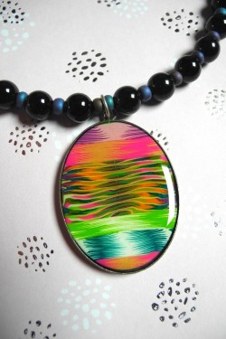 Collier Ikat Médaillon solo N°1