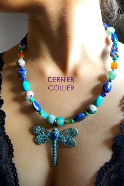 Collier court de fabrication artisanale par la créatrice  Aniki Bijoux