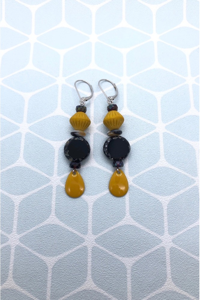 Boucles d'oreille originale de fabrication artisanale Aniki bijoux Boucles d'oreille originale de fabrication artisanale Aniki bijoux