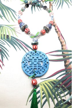 Collier mi-long d'inspiration asiatique avec belle pièce de jade Aniki Bijoux