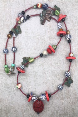 Collier MING Kupu-Kupu