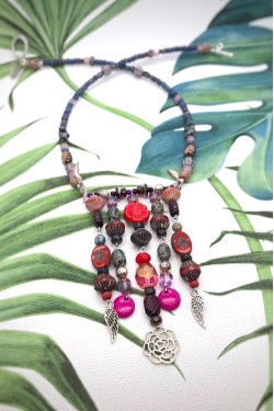 Collier assemblé avec perles en verre tchèque création Aniki Bijoux