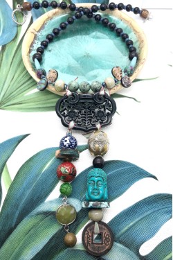 Collier mi-long d'inspiration asiatique avec belle pièce de jade Aniki Bijoux