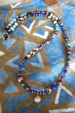 Collier long Bali Bola