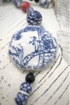 Collier mi-long d'inspiration asiatique avec belles perles rares Aniki Bijoux