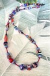 Collier long d'inspiration africaine avec de belles perles sélectionnées par Aniki Bijoux