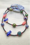Collier court de fabrication artisanale par la créatrice  Aniki Bijoux