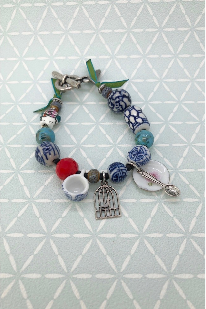 Bracelet original avec perles chinoises, une création Aniki Bijoux Bracelet original avec perles chinoises, une création Aniki Bijoux