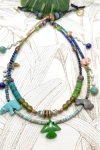 Collier court de fabrication artisanale par la créatrice  Aniki Bijoux