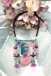Collier long d'inspiration africaine avec de belles perles sélectionnées par Aniki Bijoux