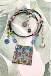 Collier assemblé avec de belles perles tchèque et chinoises création Aniki Bijoux