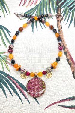 Collier mi-long d'inspiration asiatique avec belles perles rares Aniki Bijoux