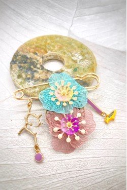 Broche originale de fabrication artisanale, Aniki bijoux