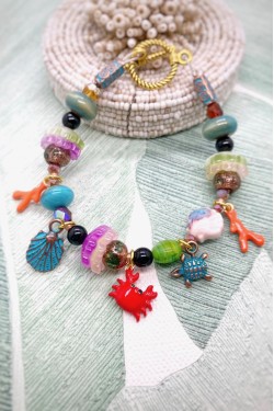 Bracelet aux couleurs lumineuses création Aniki Bijoux