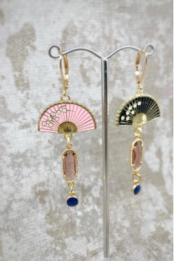 Boucles d'oreille originale de fabrication artisanale  Aniki bijoux