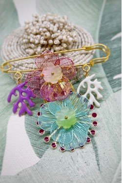 Broche originale de fabrication artisanale, Aniki bijoux