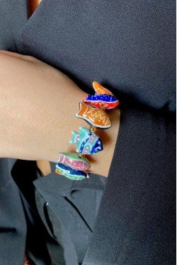 Bracelet aux couleurs lumineuses création Aniki Bijoux