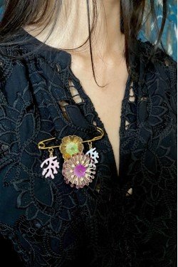 Broche originale de fabrication artisanale, Aniki bijoux