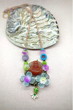 Collier long d'inspiration asiatique avec de belles perles chinoises Aniki Bijoux