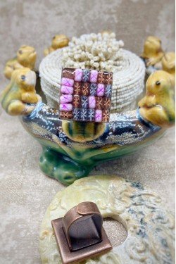 Bijou haute fantaisie réalisé par la créatrice Aniki Bijoux