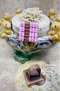 Bijou haute fantaisie réalisé par la créatrice Aniki Bijoux