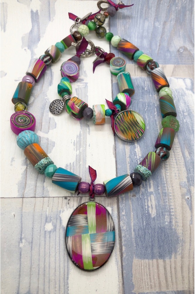 collier et bracelet IKAT