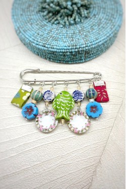 Broche originale de fabrication artisanale, Aniki bijoux