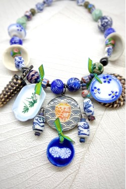 Collier d'inspiration asiatique avec de belles perles chinoises authentiques Aniki Bijoux