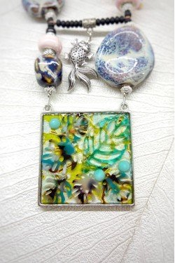 Collier long d'inspiration asiatique avec de belles perles chinoises Aniki Bijoux