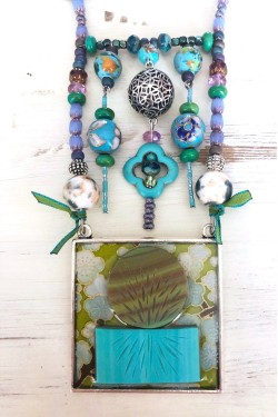 Collier long d'inspiration asiatique avec de belles perles chinoises Aniki Bijoux